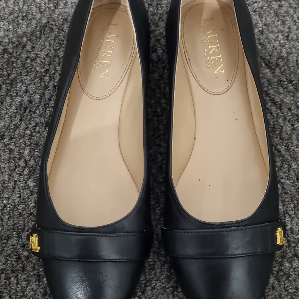 Ralph Lauren Flats with Gold LRL Buckle - Picture 3 of 3